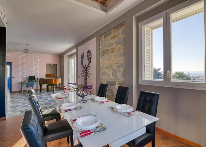 La Lincolnia - With Garden And Seaview - Happy Casa de Férias Sanremo