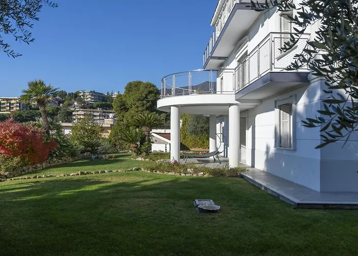 度假居 La Lincolnia - With Garden And Seaview - Happy *